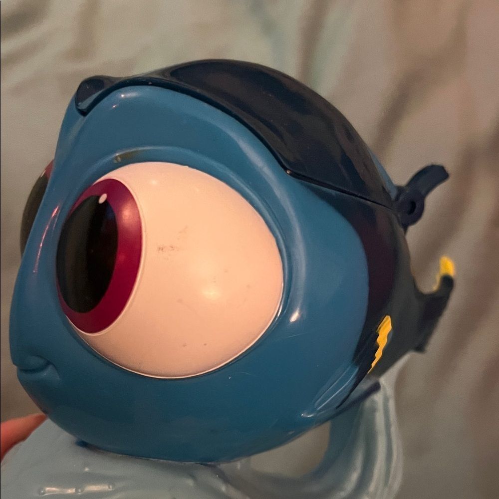 Disney Pixar Finding Dory Mug with Flip Lid - Picture 4 of 7